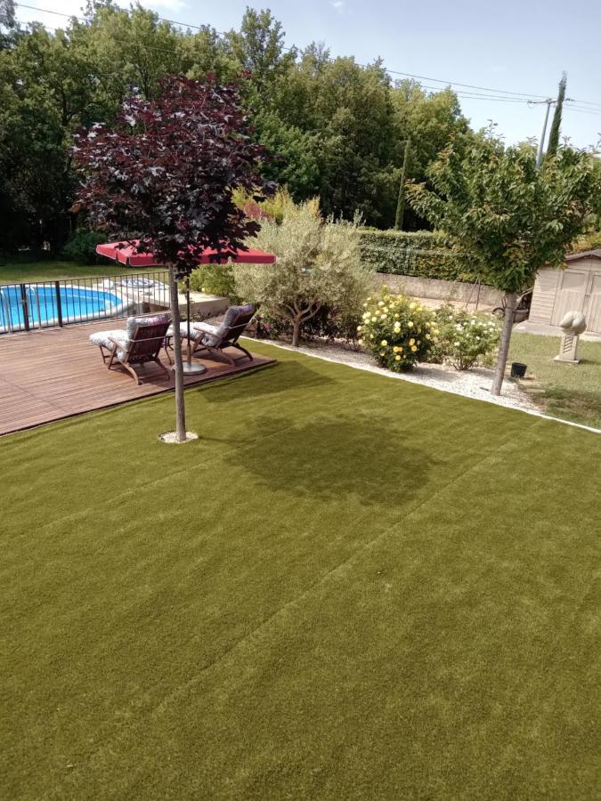 Chez Lulu Hotel Saint-Saturnin-les-Apt Luaran gambar