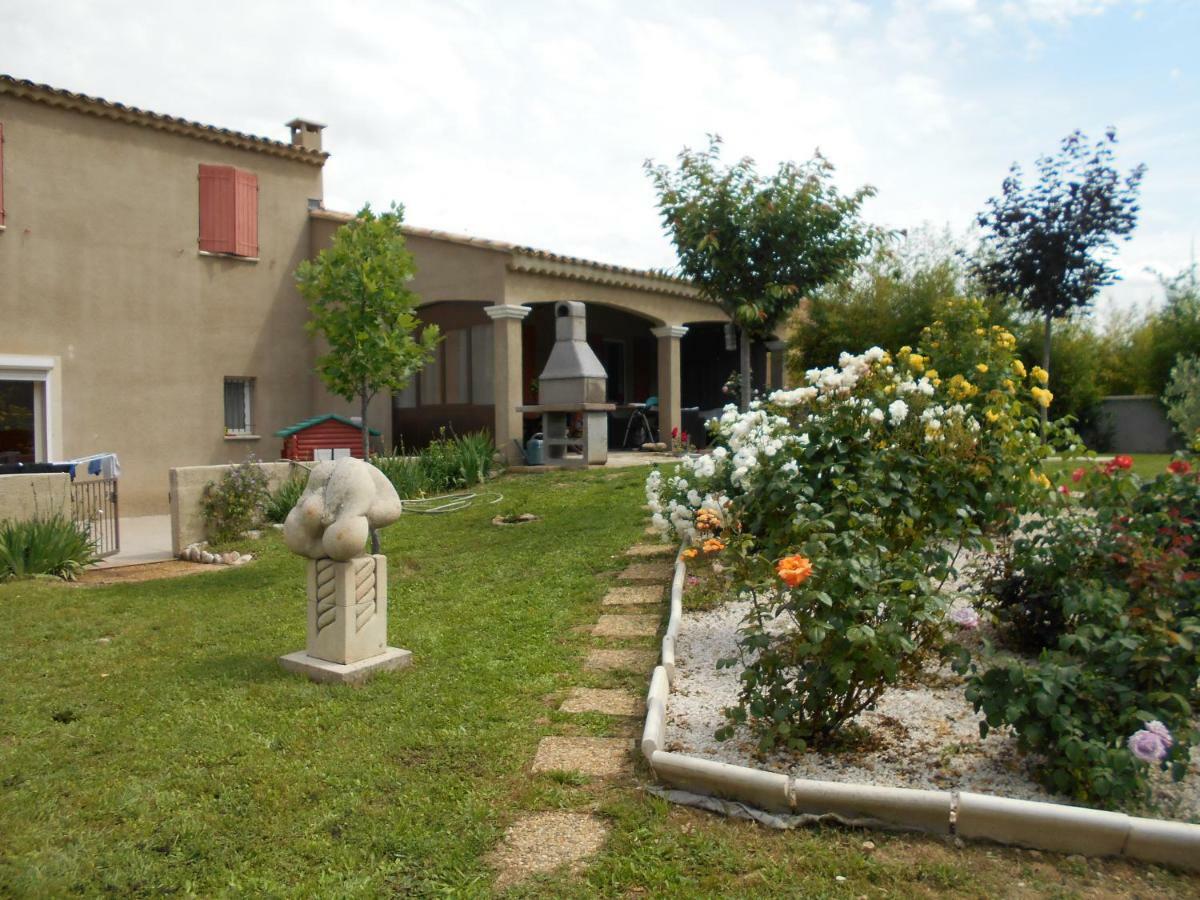 Chez Lulu Hotel Saint-Saturnin-les-Apt Luaran gambar