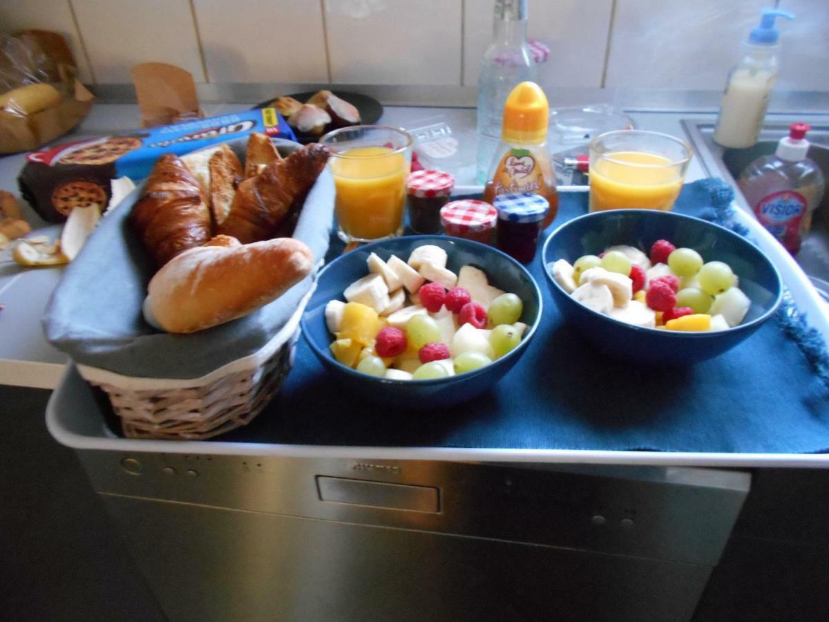 Chez Lulu Hotel Saint-Saturnin-les-Apt Luaran gambar